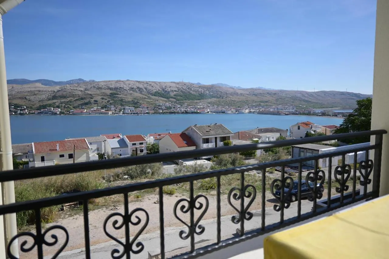 Apartments With A Parking Space Pag - 9388 Pag Town 0*,