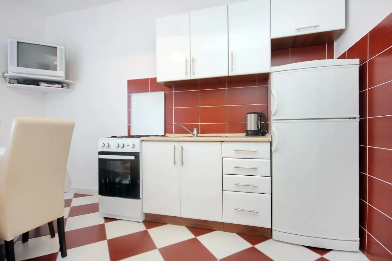 Apartments With A Parking Space Pag - 9388 Pag Town 0*,  Hırvatistan